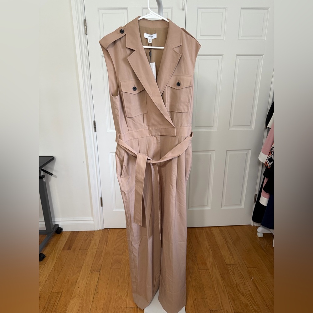 NWT Reiss Luisa Wool Blend Double Breasted Belted Jumpsuit color Stone Size 12 - Picture 5 of 8